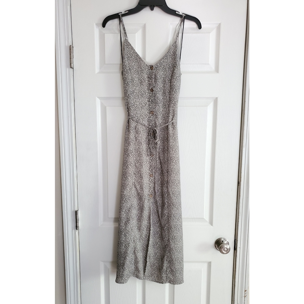 Sienna Sky | Causal Midi Dress